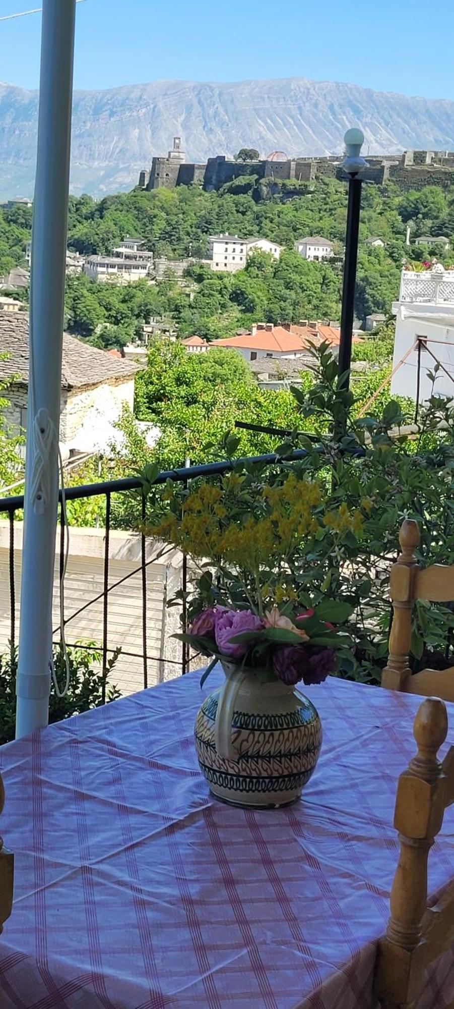 Recka Apartament Gjirokastra